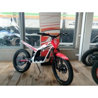 Beta Minitrial 20" 2023 